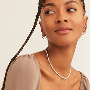 Essential Pearl Necklace